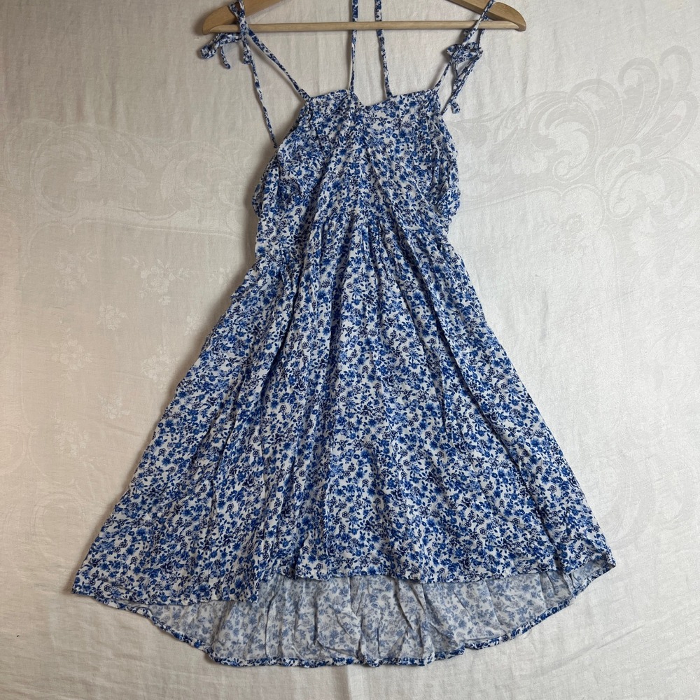 Cottagecore Floral Mini Dress Large Blue White Smocked Halter Flowy Romantic